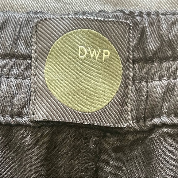 Revolve DWP Designer With Purpose Women’s Black Coated Wax Joggers Size Tencel - Picture 8 of 9